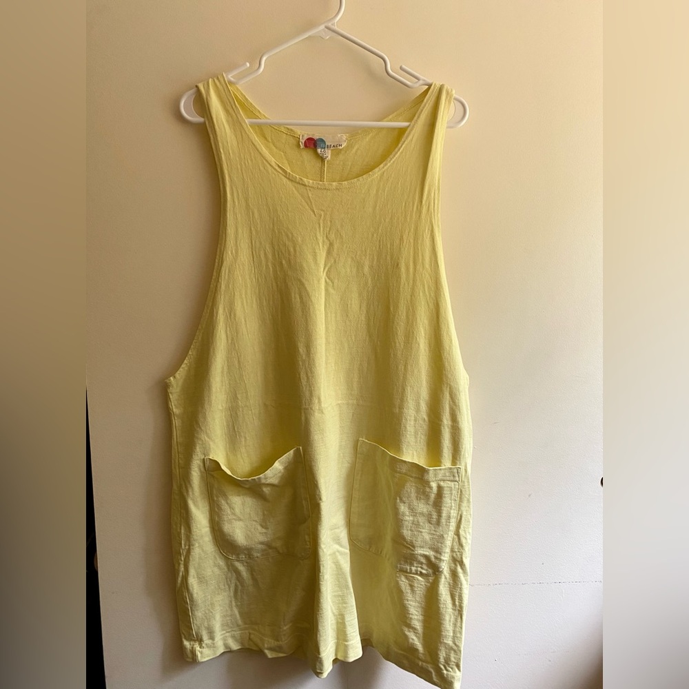 Free people beach yellow cover-up with large front pockets!